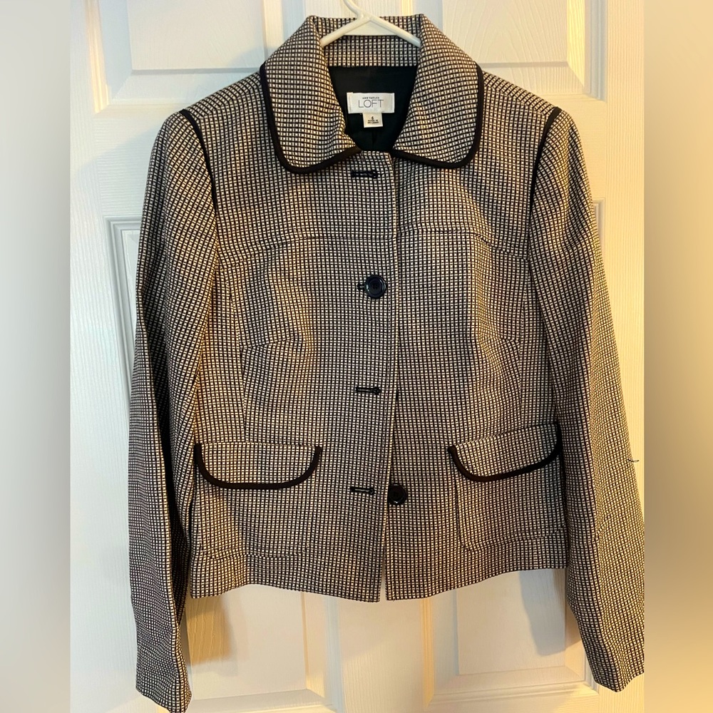 Ann Taylor LOFT jacket Size 6 Navy blue